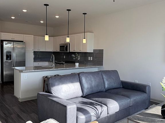 2nd image of 2303 Gathering Square Ct