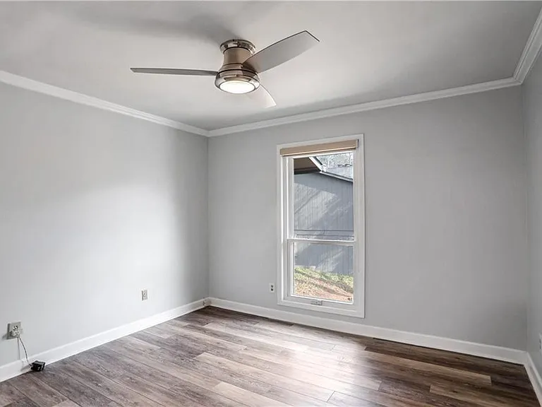 1506 Cumberland Ct SE — Photo 15