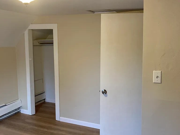 1429 Titus Ave — Photo 8