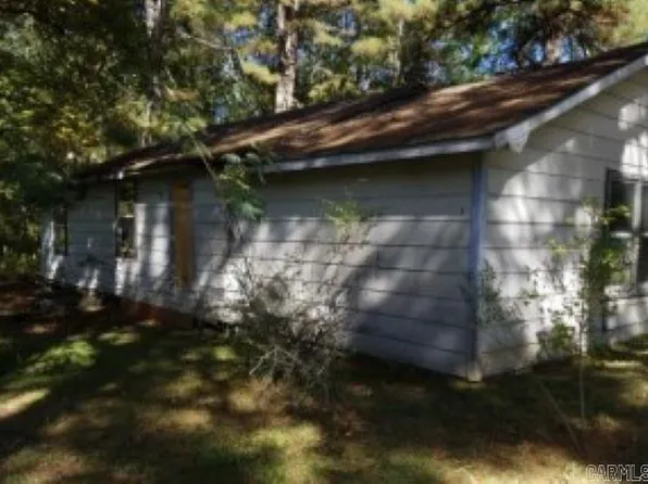 2701 Hixon Dr, Pine Bluff, AR 71603