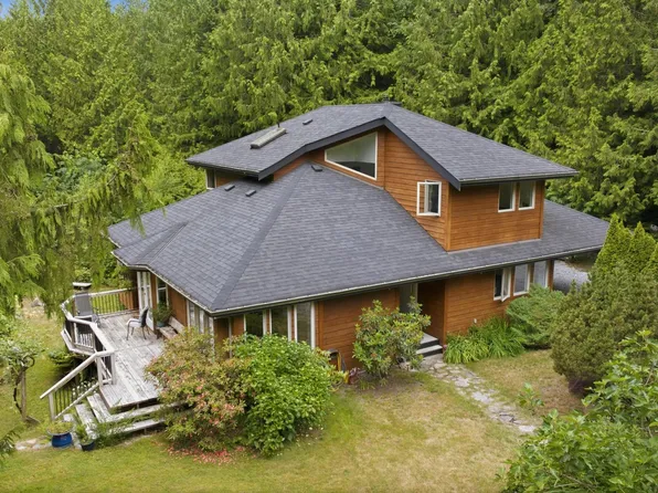 1287 Roberts Creek Rd, Sunshine Coast, BC V0N 2W2