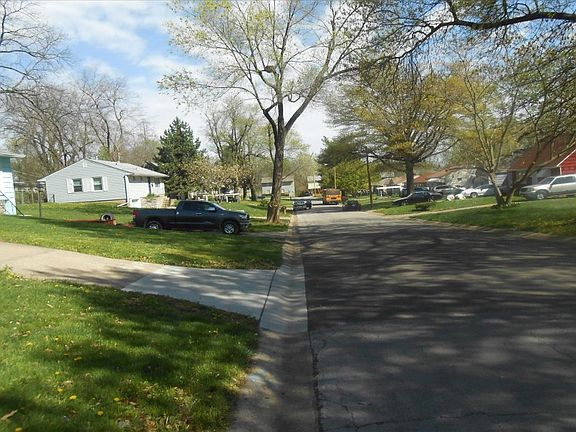 4th image of 6136 Bellefontaine Ave