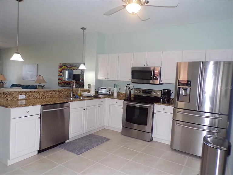 3500 Mondovi Ct #811 — Photo 3