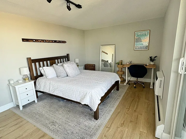 909 N Lafayette St #804 — Photo 14