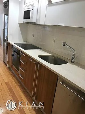 Rented by Kian Realty | media 38