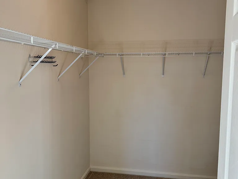 Walk in Closet