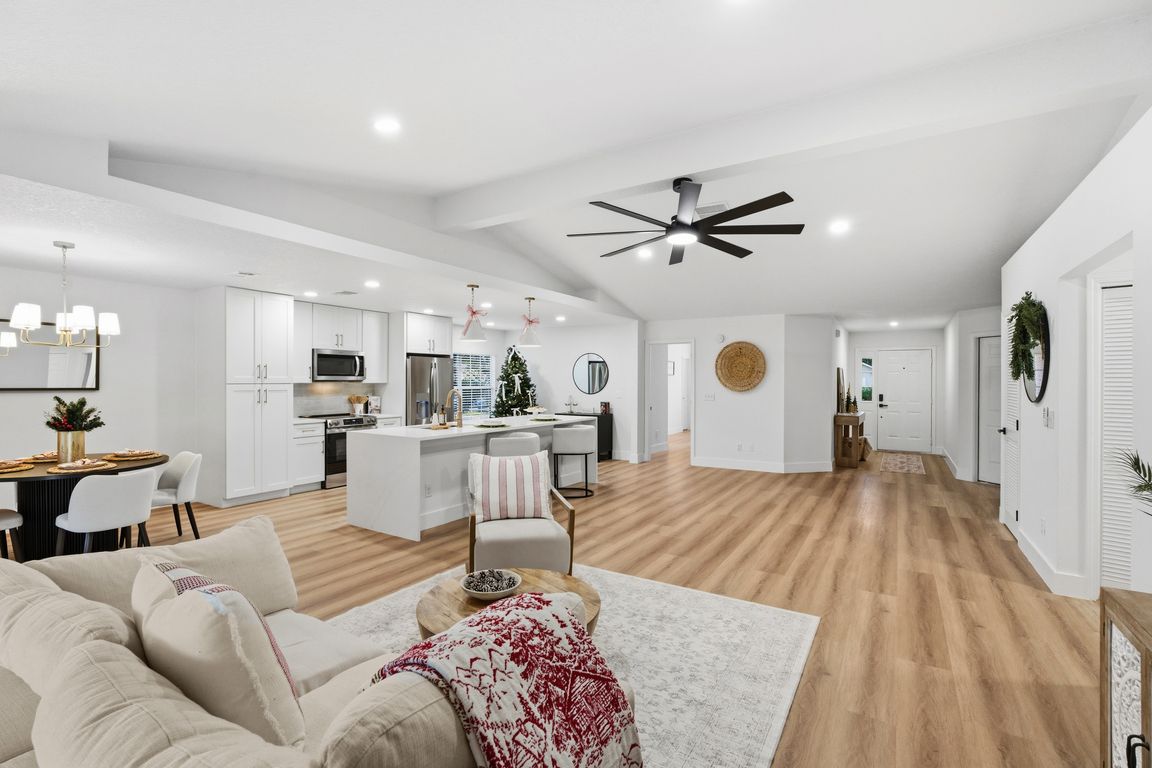 next background image