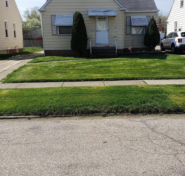1st image of 13517 Sherry Ave