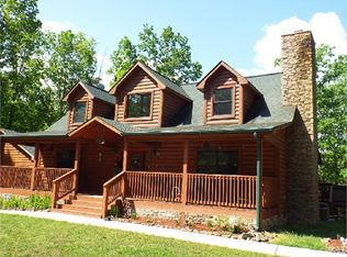 380 Cherokee Trl, Wartburg, TN 37887