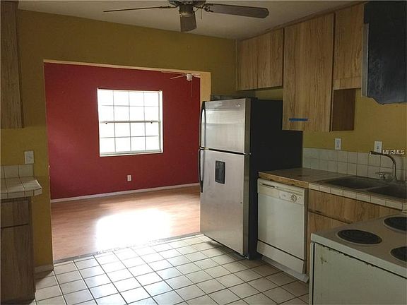 4th image of 5250 72nd Ave N