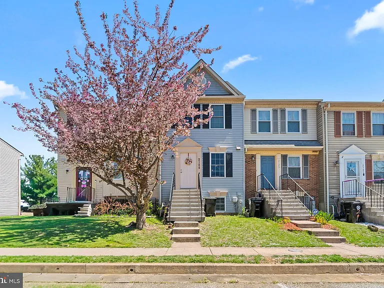 2125 Cedar Barn Way — Photo 28