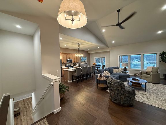 2nd image of 24-13 Hidden Ranch Dr