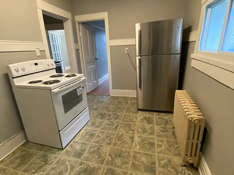 334 Albert St E #2 — Photo 7