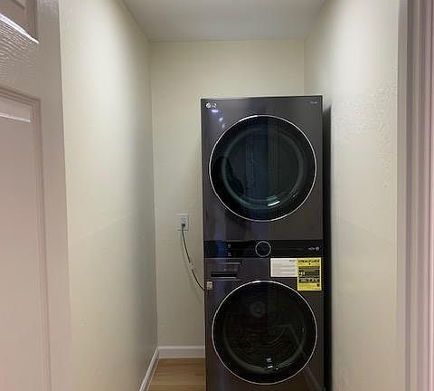 4th image of 1749 Noranda Dr #1