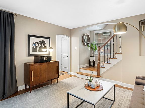 4th image of 1338 Norfolk Ave