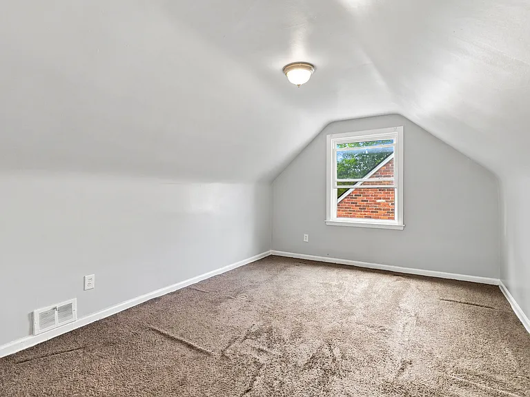 10462 Duprey St — Photo 23