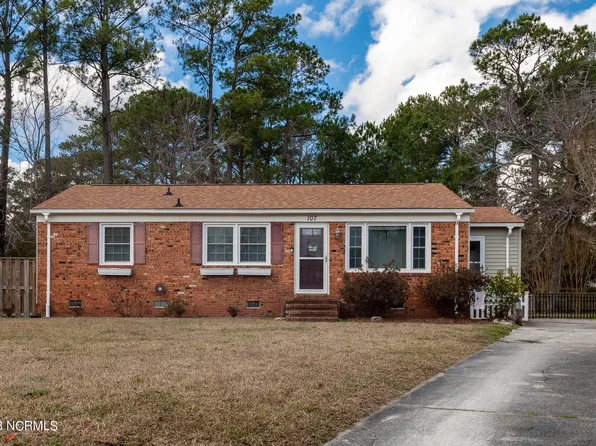 107 Forest View Drive, Havelock, NC 28532
