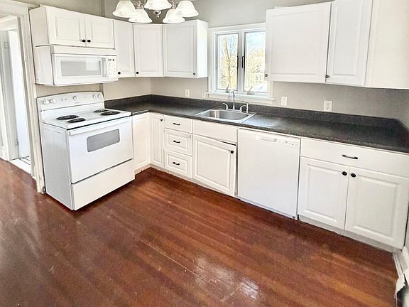 2nd image of 1636 Ella T Grasso Blvd