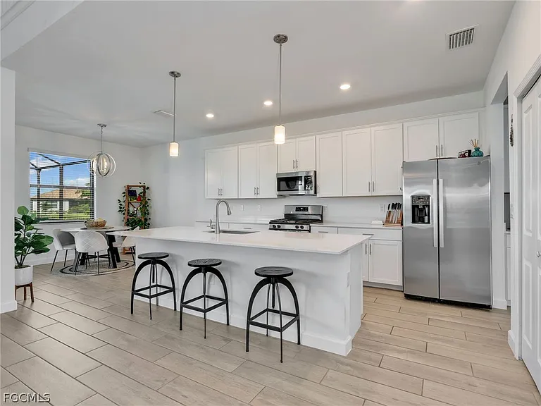 20438 Napa Loop — Photo 16