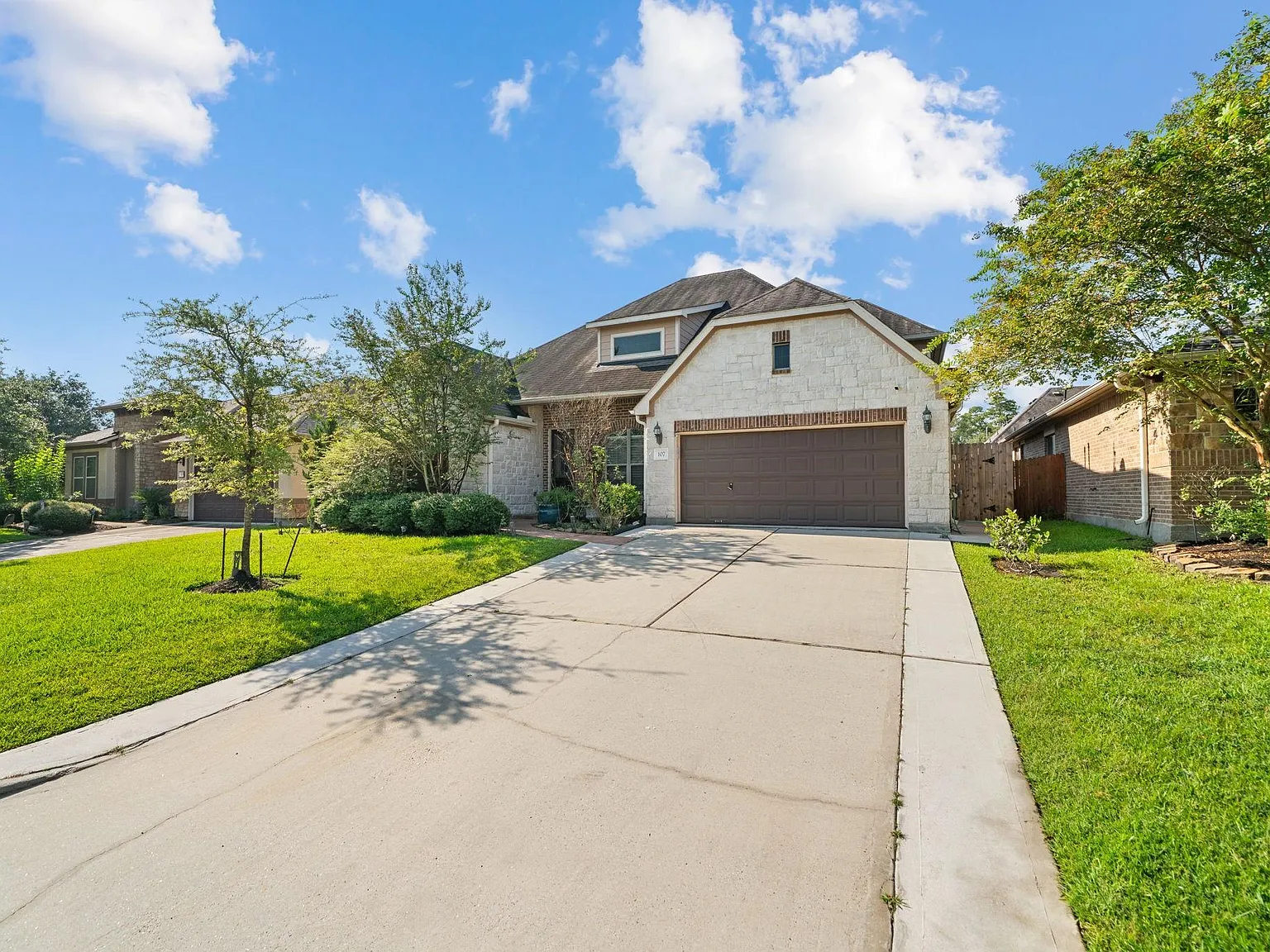 4 bed, 4.0 bath, 3234 sqft, $3,495 — Photo 1