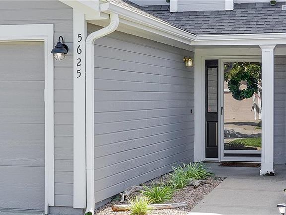 2nd image of 5625 NW Sunrise Meadow Cir #49-B
