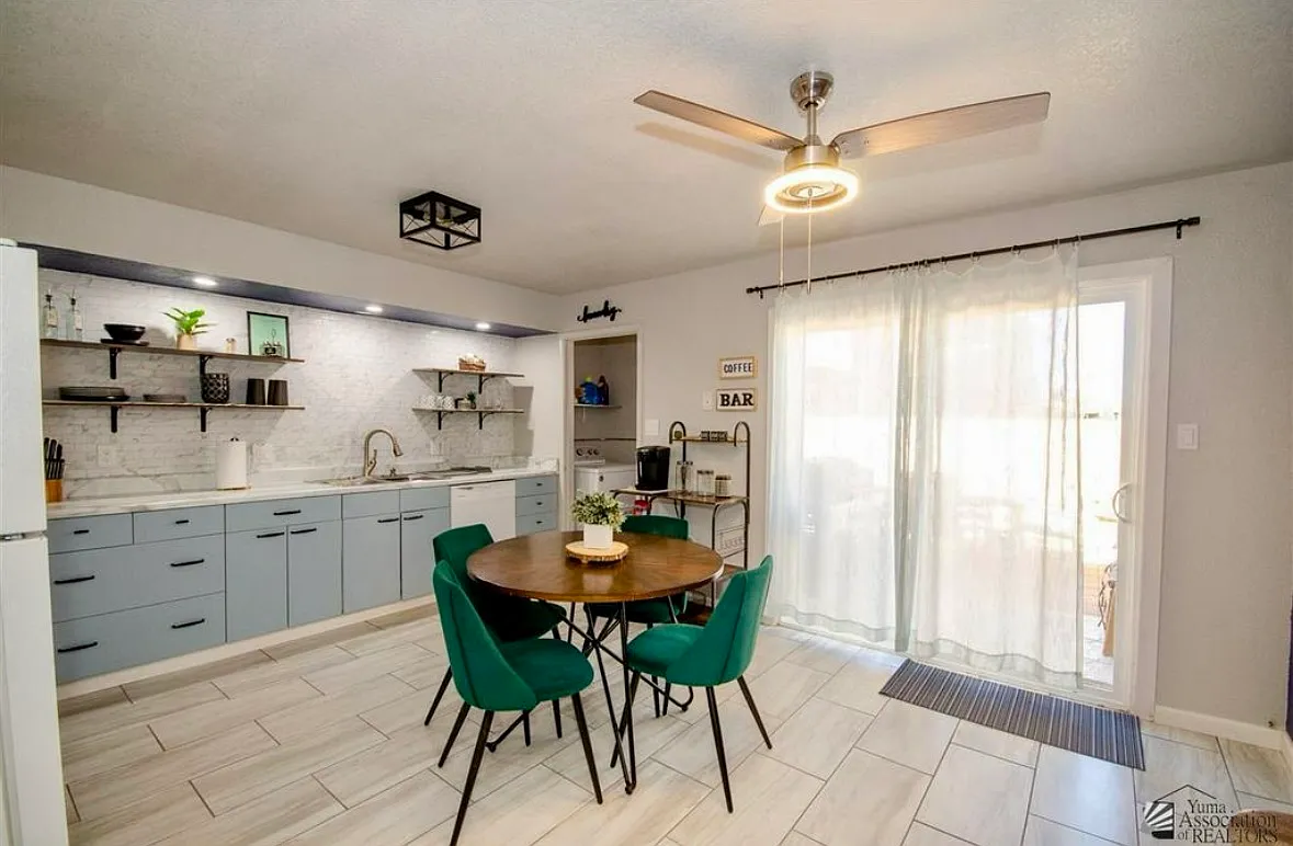 2490 W Yowell Ct — Photo 3