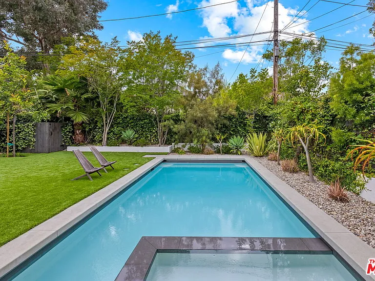 653 S Citrus Ave — Photo 44