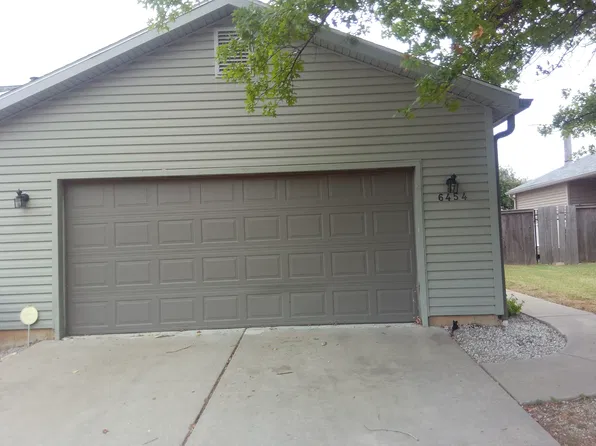 6454 E Pepperwood Ct, Wichita, KS 67226