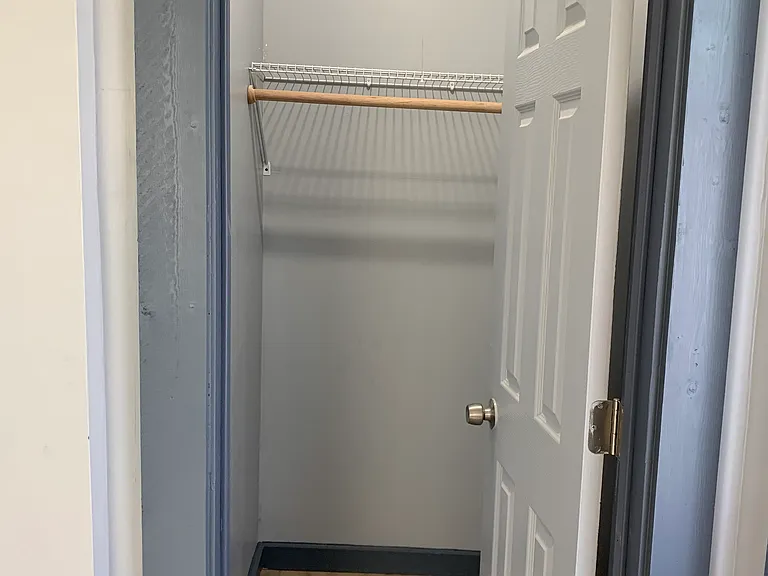 1504 Linden St — Photo 18