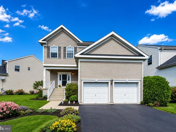 64 Fountayne Ln, Lawrence Township, NJ 08648