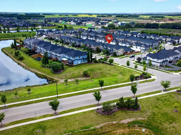5828 65th St, Beaumont, AB T4X 2A5