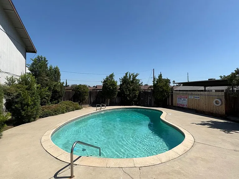 3223 — Photo 41