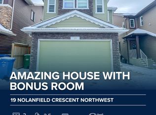 19 Nolanfield Cres NW, Calgary, AB T3R0L7