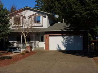 31 E Skylark Ct, Allyn, WA 98524