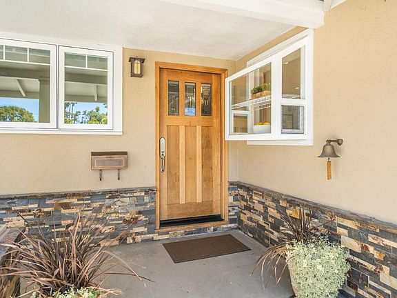 3rd image of 1085 Firth Ct