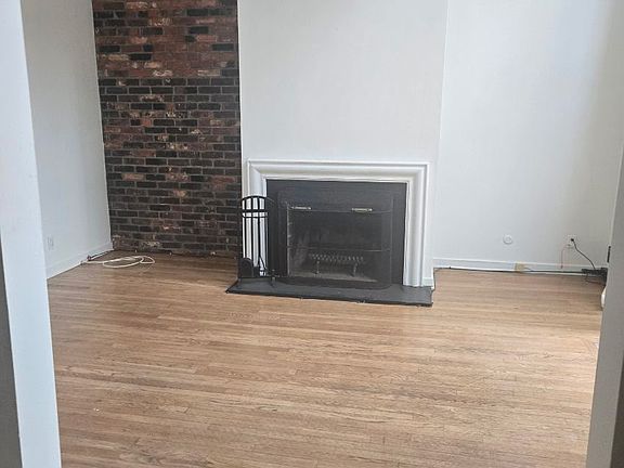 3rd image of 6412 Howe St APT 1