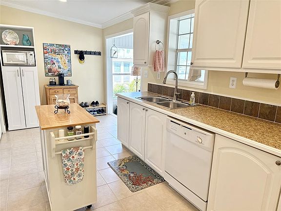 4th image of 6834 Mount Pleasant Rd NE #75