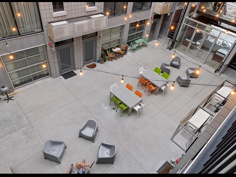 360 W Broadway #403 — Photo 19