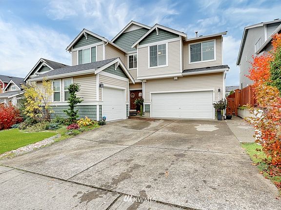 Welcome home to The Estates! 