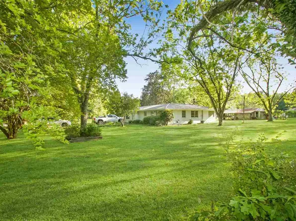 301 N Church St, Florence, MS 39073
