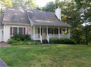 7 Rachel Ln, Voluntown, CT 06384