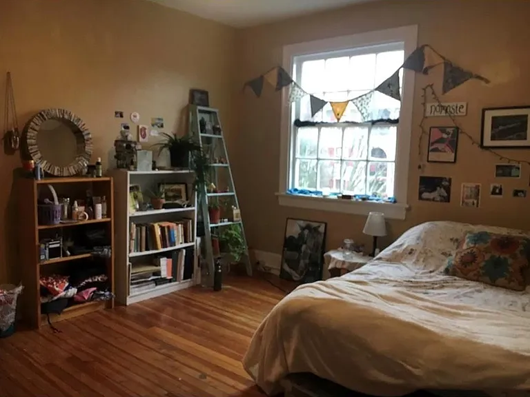 1115 W Grace St — Photo 2