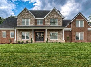 1595 Victoria Woods Dr, Boonville, IN 47601