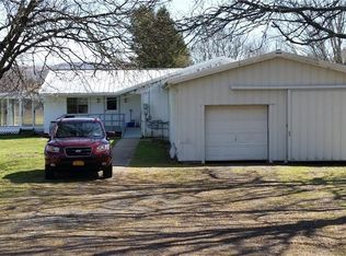 5056 S Onondaga Rd, Nedrow, NY 13120