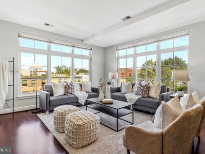 150 V St NW APT V402, Washington, DC, 20001