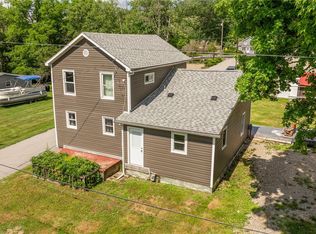 12 Wood St, Sandy Lake, PA 16145