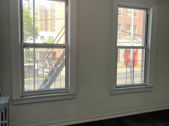 2nd image of 1250 Morris Ave #1K