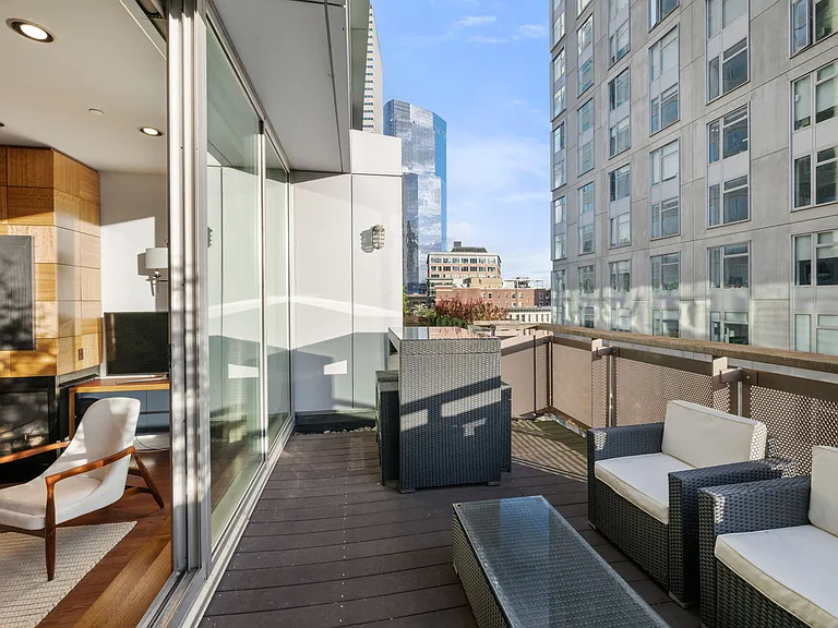 88 Kingston St #Penthouse 7C — Photo 25