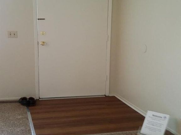 2nd image of 7606 S 22nd St