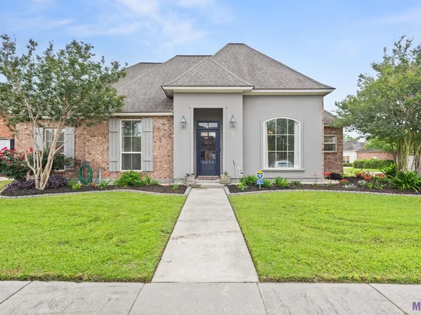 2271 Springtide Dr, Baton Rouge, LA 70810